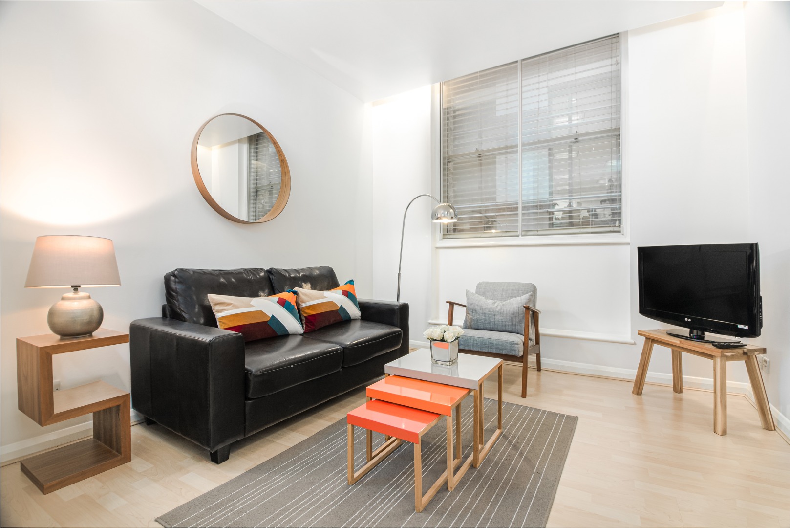 Make yourself feel right at home in this lovely one bedroom apartment!