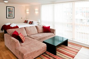 Short Stay Serviced Apartments In The Midlands Including