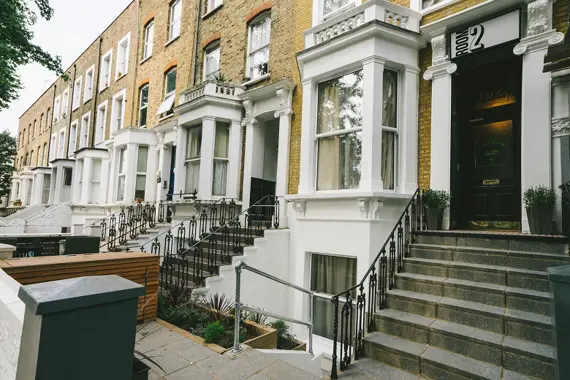 Located very centrally in Hammersmith