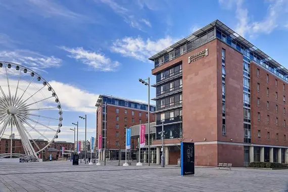 Staybridge Suites are located on the famous Kings Waterfront, opposite the ECHO Arena