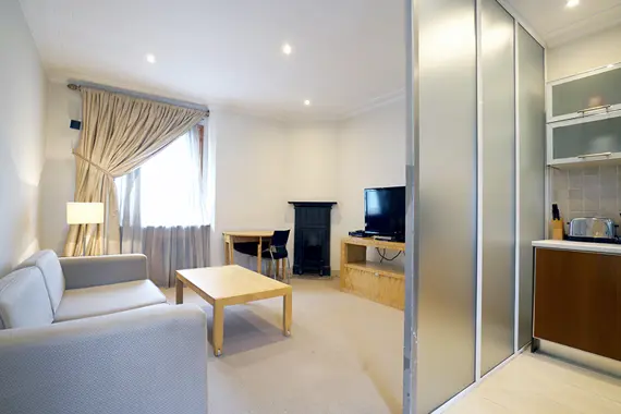 An open plan living room in Belgravia