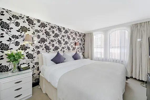 One of the bright and modern one bedroom deluxe in Mayfair