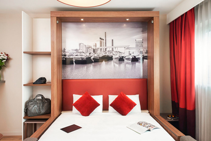 Relax and make yourself at home in this beautiful studio