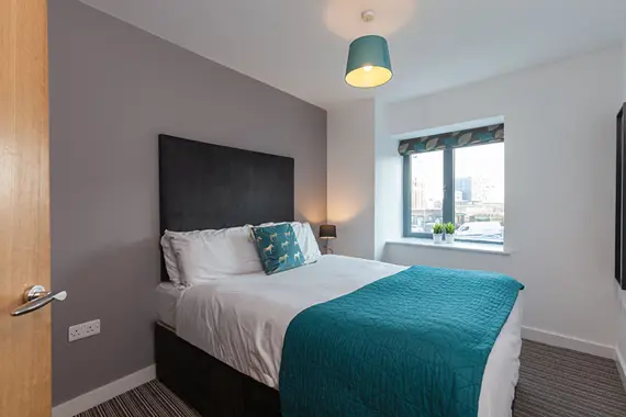 A lovely double bedroom serviced apartment