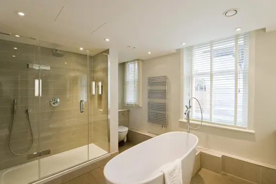 A stunning, modern bathroom