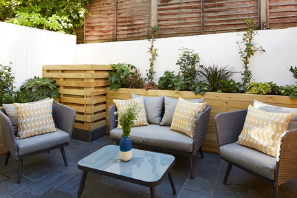 How lovely is this Ground Floor Patio in a Three Bedroom Townhouse?