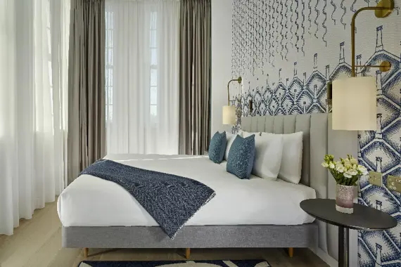 A calming one bedroom apartment