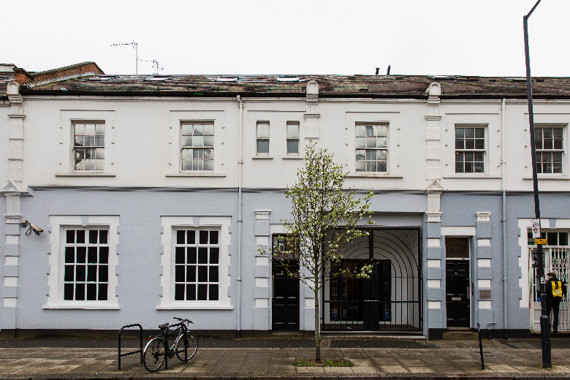 Queen's Park Apartments Exterior