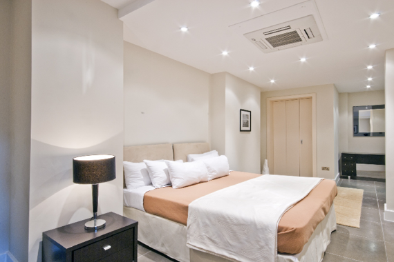 A bright and lovely One Bedroom in 20 Hertford Street