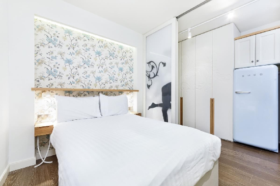 A lovely suite at Tooley Street