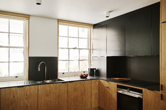 Show off your culinary skills in this amazing kitchen