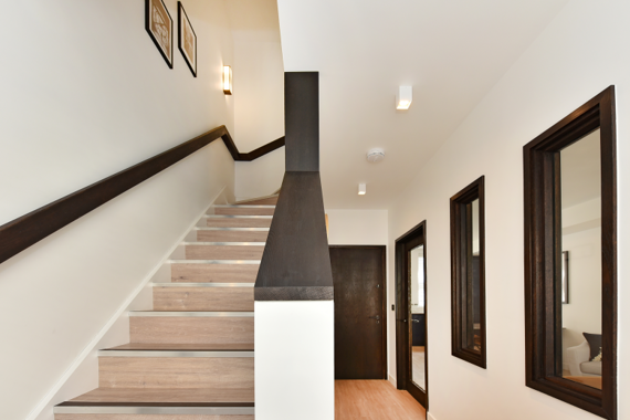 Light and beautifully decorated staircase