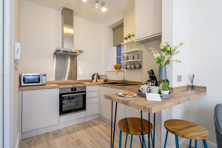 A  modern well equipped kitchen