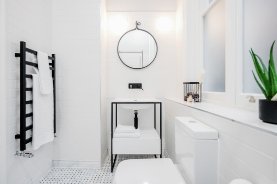 Step into a bright and modern bathroom