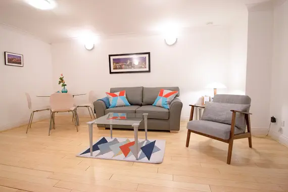 Modern decor to suit The City!