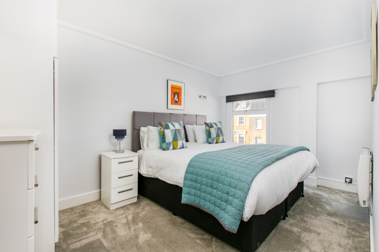 A comfortable and relaxing bedroom in Albert Street