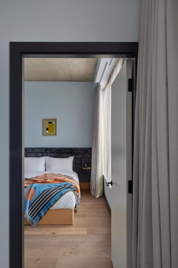 A beautiful and elegant one bedroom