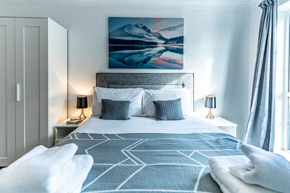 A comfortable and relaxing bedroom in Riverside House