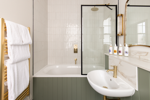 Concept One Bedroom - Clean and well-maintained bathroom