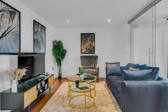 Image of Lincoln Plaza Apartments