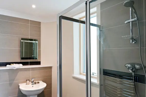 A bright, modern bathroom