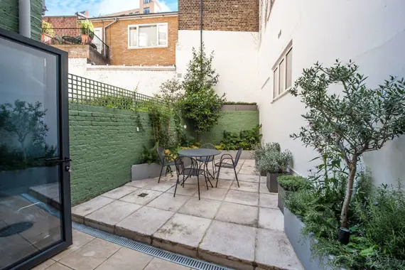 The cute outside space