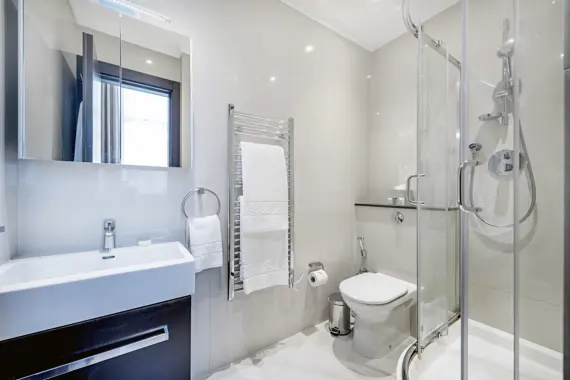 A chic, modern shower room