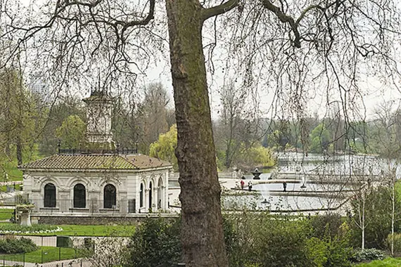 Hyde Park near Fountain House