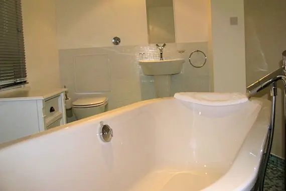 A sleek, modern bathroom