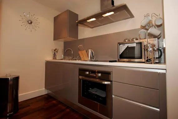 A sleek, modern and well-equipped kitchen