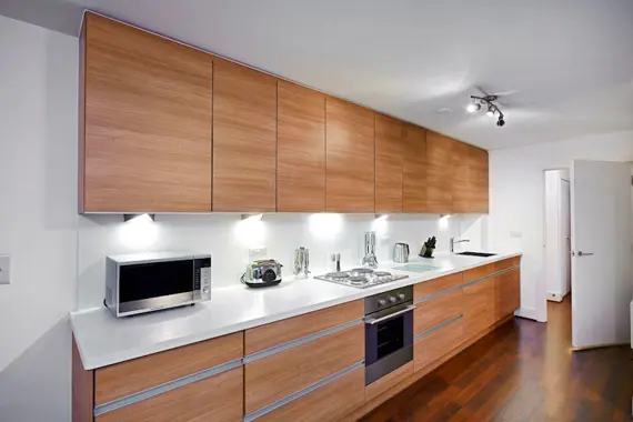 An excellent Skyline Plaza kitchen