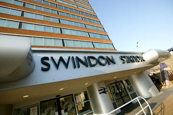 Swindon station