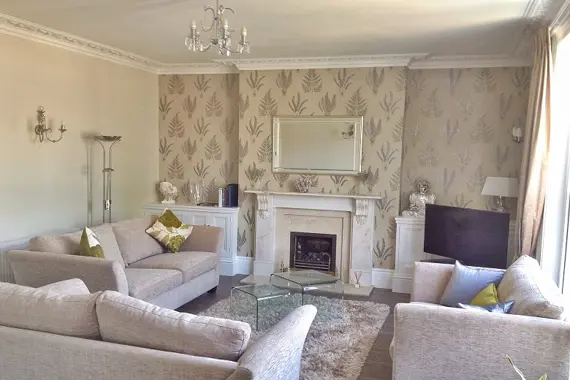 The Cresent lounge overlooks the crescent of The Barons and has French windows leading to a small balcony