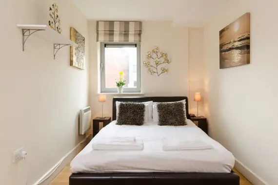 A cute, cosy bedroom