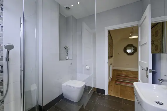 The modern, spacious bathroom