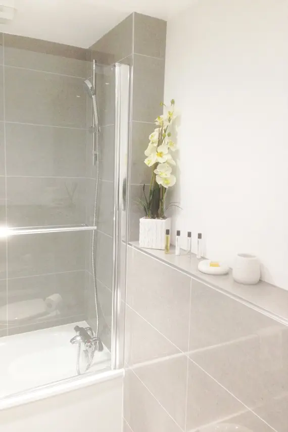 A sleek, modern bathroom