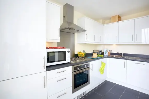 A well equipped kitchen at Mortimer Square